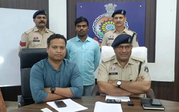 महिला समूह की रकम गबन करने वाला फाइनेंस कर्मचारी गिरफ्तार, 75 हितग्राहियों से ₹7.73 लाख की ठगी