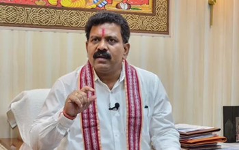 गृहमंत्री विजय शर्मा का सख्त संदेश: ज्यादा दूर नहीं जा पाएंगे नक्सली बारूद लेकर...