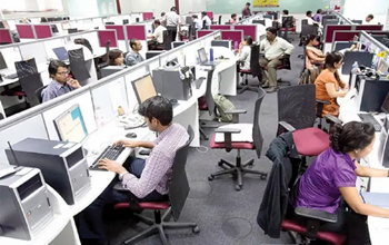 अब ऑफिस टाइम में कोई छूट नहीं: कर्मचारियों के लिए सख्त नियम लागू, मोबाइल से हाजिरी अनिवार्य