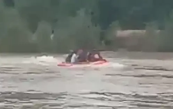 इंद्रावती नदी हादसा: 3 दिन बाद मिला डूबे युवक का शव, चट्टानों में फंसा मिला शव...