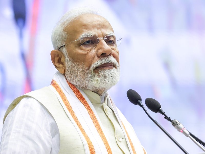 त्रिनिदाद और टोबैगो पहुंचे पीएम मोदी, 180 साल पुराने रिश्तों को देंगे नई मजबूती....