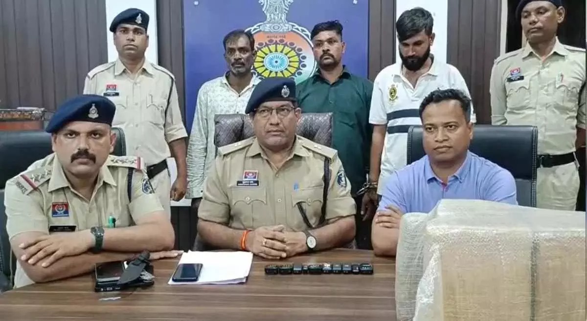 दुर्ग पुलिस की बड़ी सफलता: अंतराज्यीय गांजा तस्करी का भंडाफोड़, 22 किलो गांजा के साथ 3 आरोपी गिरफ्तार