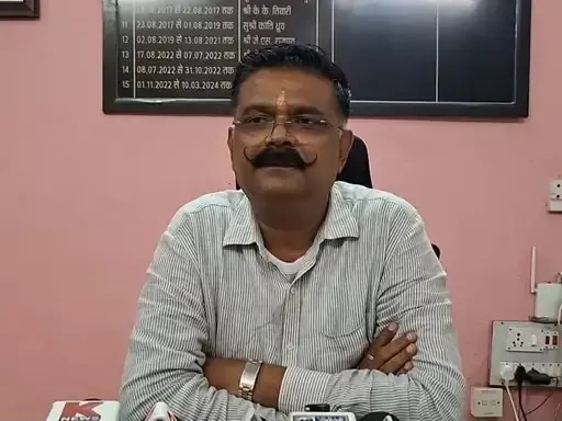 Durg News: जनपद सीईओ पर महात्मा गांधी का अपमान करने का आरोप, कांग्रेस ने दी आंदोलन की चेतावनी