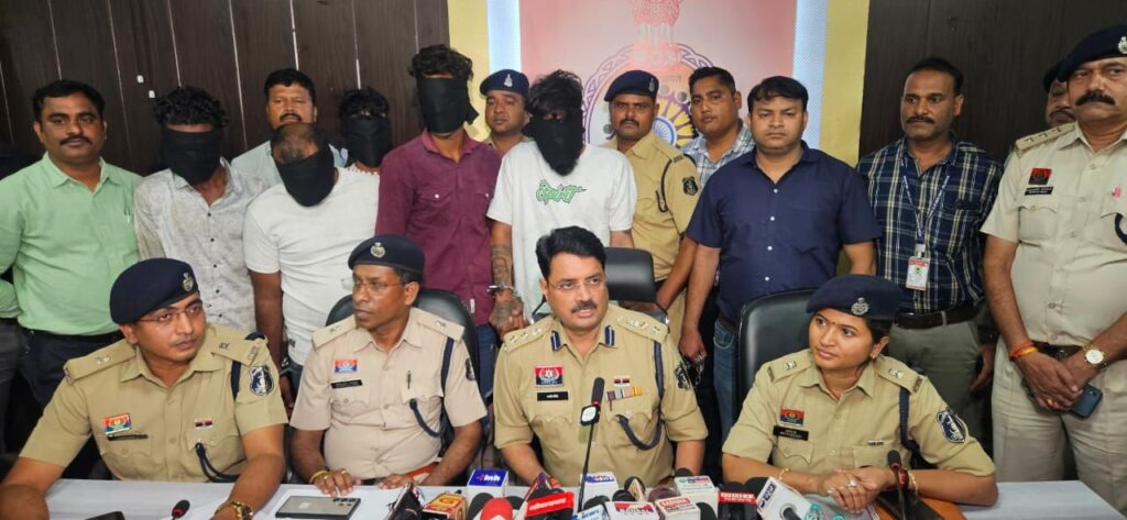 मस्तूरी गोलीकांड में बड़ा खुलासा: कांग्रेस नेता विश्वजीत अनंत समेत 7 आरोपी गिरफ्तार, हथियार बरामद