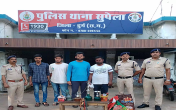 CG BREAKING: दुर्ग पुलिस की बड़ी कार्रवाई, अवैध हुक्का बार पर छापा – दुकानदार समेत तीन युवक गिरफ्तार