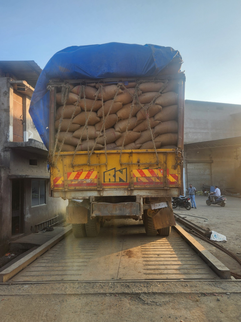 राज्य में अवैध परिवहन किए जा रहे 19 हजार 320 क्विंटल धान जब्त...