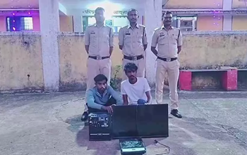 अपने ही स्कूल में चोरी करने पहुंचे पूर्व छात्र, पुलिस ने किया गिरफ्तार...