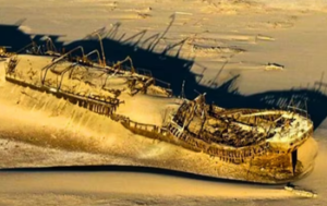 सैंकड़ों सालों से रेत में दफन था राज! अचानक उगल दिया बाहर, अंदर छिपा था करोड़ों का खजाना!