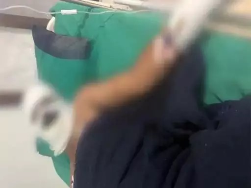 फ्लैक्स लगाने के दौरान बड़ा हादसा: हाईटेंशन तार की चपेट में आए दो युवक, हालत गंभीर...