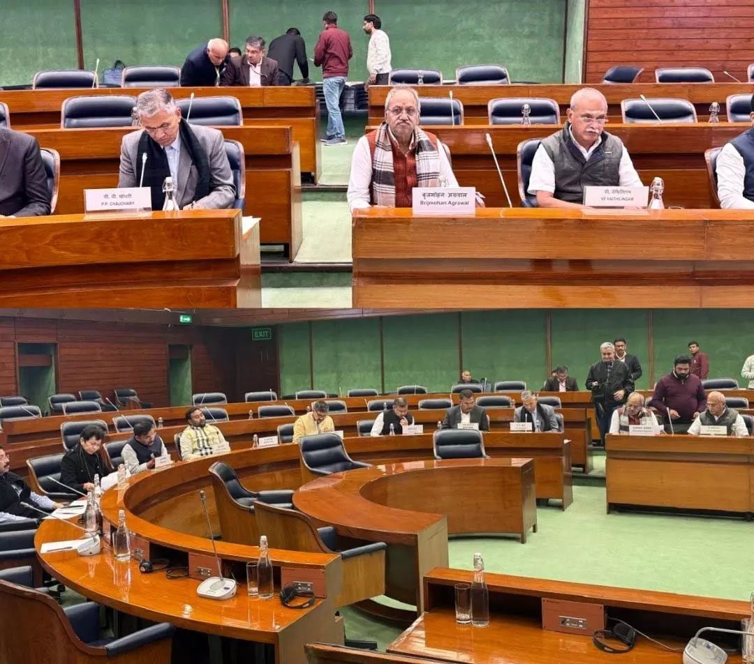 वाइब्रेंट विलेजेज़ प्रोग्राम-I की समीक्षा में सांसद बृजमोहन अग्रवाल की निर्णायक पहल...