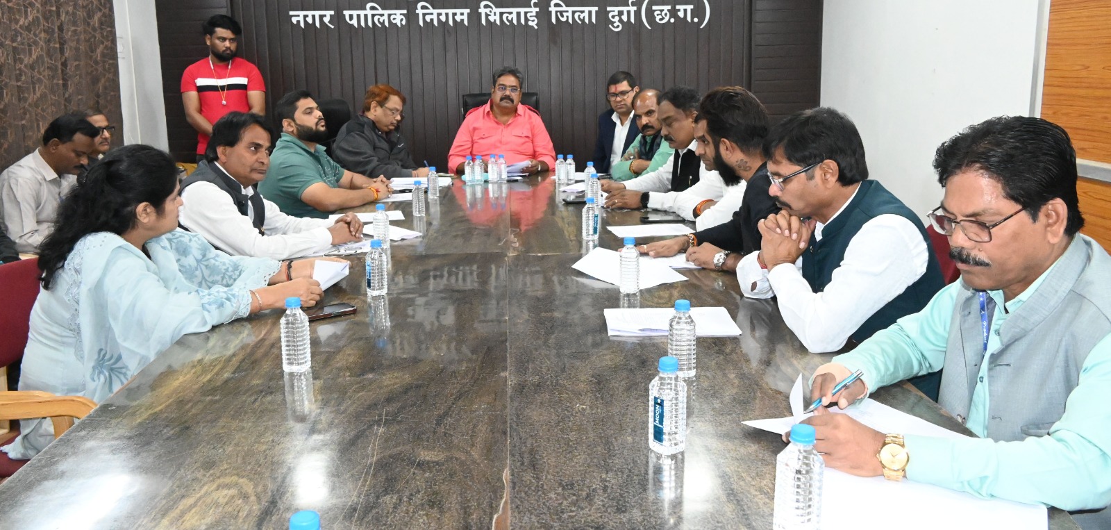 महापौर परिषद की बैठक में विभिन्न कार्यो को मिली मंजूरी..