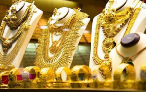 सोने-चांदी के भाव में बड़ा उलटफेर, MCX में इतने पर पहुंचा, जानें महानगरों में भाव…