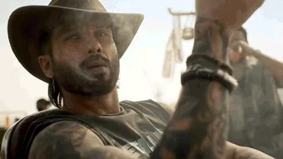 फिल्मी फरवरी: 'ओ रोमियो’ से ‘तू या मैं’ तक, ये 8 फिल्में होने जा रहीं रिलीज , 3 के बीच सीधी टक्कर...