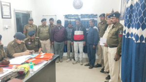 अंधविश्वास से लूट तक: तंत्र-मंत्र के नाम पर 2.5 लाख की ठगी, फिर हाईवे पर रची लूट की साजिश…