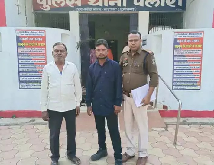 जादू-मंत्र से पैसा दोगुना करने का झांसा: पिता-पुत्र गिरफ्तार, 5 लाख की ठगी का खुलासा...