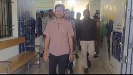 शिवा साहू ठगी कांड: HDFC बैंक के 6 कर्मचारी गिरफ्तार, होल्ड अकाउंट से लाखों की अवैध निकासी का खुलासा