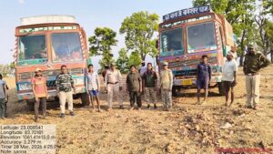 जंगल में अवैध बोरवेल खनन पर वन विभाग की सख्ती, दो ट्रक जब्त…