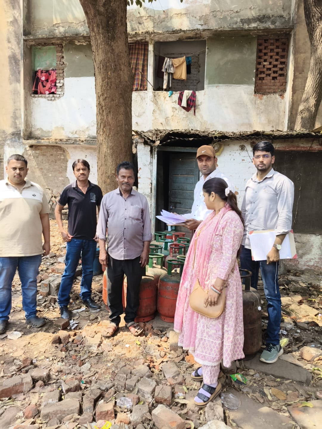 घरेलू गैस के दुरुपयोग पर कार्यवाही, 22 सिलेंडर जब्त...