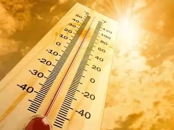 CG Weather Update: अब बढ़ेगी गर्मी की तपिश, कूलर-AC तैयार रखें