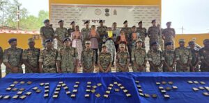 दंतेवाड़ा में 5 माओवादियों ने किया आत्मसमर्पण : पूना मारगेम से बदली जिंदगी…