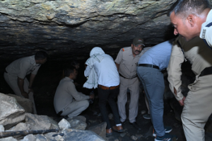 CG- करीब 150 मीटर लम्बे सुरंग में अवैध कोयला खनन पर सख्ती, सेंट्रल फ्लाइंग स्क्वाड की बड़ी कार्रवाई…