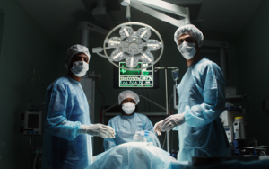 जहां होता है पेशेंट का ऑपरेशन, उसे क्यों कहा जाता है थियेटर?