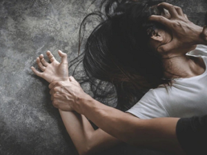 CG- “बचाओ…” की गुहार भी बेअसर! शादी से लौट रहे 2 नाबालिगों के साथ गैंगरेप, 7 दरिंदों ने बुझाई हवस की आग…