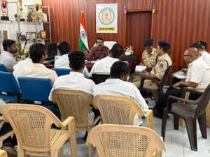 CG- त्रिपक्षीय बैठक सफल: प्रशासन, पुलिस और जनप्रतिनिधियों के बीच बनी सहमति, टला आंदोलन…
