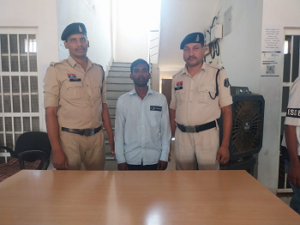 CG- AIIMS में नौकरी दिलाने के नाम पर युवक से 14.50 लाख की ठगी, आरोपी लखनऊ से गिरफ्तार…