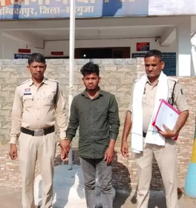 CG- Love, Sex और धोखा: गर्लफ्रेंड का बनाया अश्लील VIDEO, दूसरी शादी के बाद सोशल मीडिया में कर दिया वायरल…