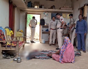 CG- भाई-भाई के रिश्ते पर लगा खून का दाग, छोटे भाई ने गैती से हमला कर बड़े भाई को उतारा मौत के घाट…
