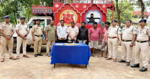 अंधविश्वास का भांडाफोड़: फर्जी साधुओं का गिरोह पकड़ाया, कर चुका था 5 लाख तक की ठगी…