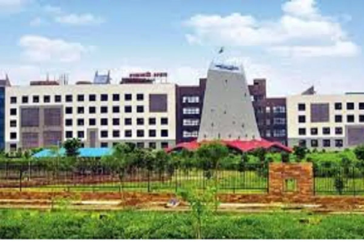12 नए डिप्टी कलेक्टरों को मिली नई पोस्टिंग...