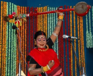 लोककला की अमर स्वर-सरिता को राजकीय सम्मानः पद्म विभूषण तीजन बाई को अश्रुपूरित विदाई