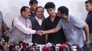 NEET Protest Ends: सरकार-CJP के बीच बनी सहमति, 5-पॉइंट चार्टर और लिखित आश्वासन के बाद खत्म हुआ 37 दिन का आंदोलन…