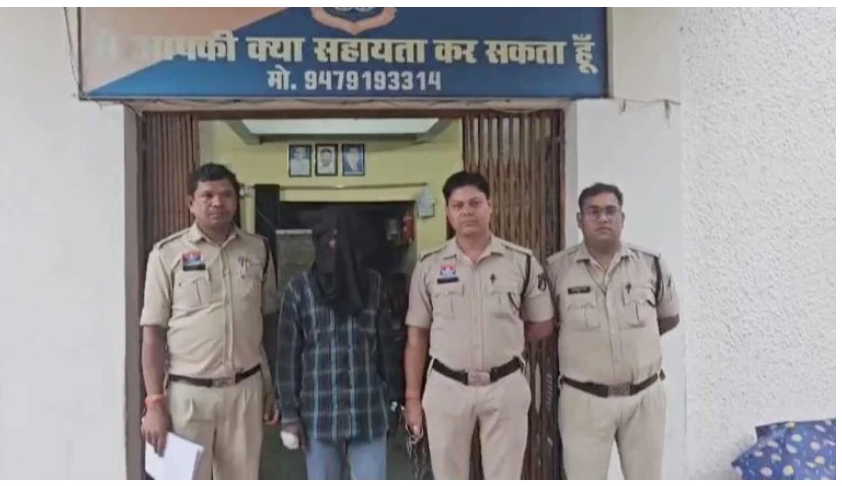 जेल में हुई दोस्ती, बाहर आते ही ज्वेलरी दुकान में डकैती, लड़की के भेष में वारदात करने वाला मास्टरमाइंड कर्नाटक से गिरफ्तार