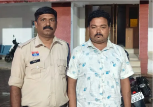 Durg News: सरकारी नौकरी दिलाने के नाम पर स्टाफ नर्स से 10.55 लाख की ठगी, आरोपी गिरफ्तार…