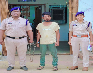 शराब के लिए पैसे मांगे, महिला ने किया इनकार तो भड़का आरोपी; गाली-गलौज के बाद मारपीट और जान से मारने की धमकी…