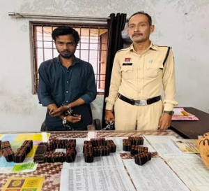CG- ₹8.40 लाख की 2,100 नशीली टैबलेट जब्त, ओडिशा से लाकर बेच रहा था आरोपी, गिरफ्तार…