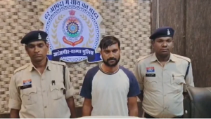 CG- 10 लाख के कर्ज से बचने के लिए डबल मर्डर! शराब में सुहागा मिलाकर दो लोगों को पिलाया, आरोपी गिरफ्तार…